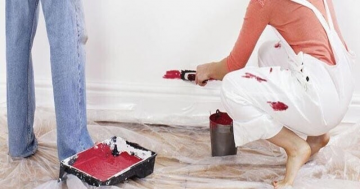 Cách tẩy vết sơn trên quần áo sạch tinh tươm ngay tại nhà